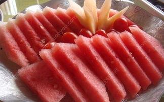 喝酒吃瓜胃疼,揭秘饮酒与饮食不当的后果  第3张